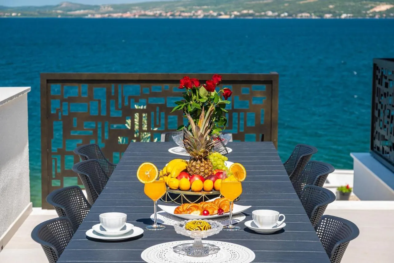Beautiful Villa Bonella Novigrad