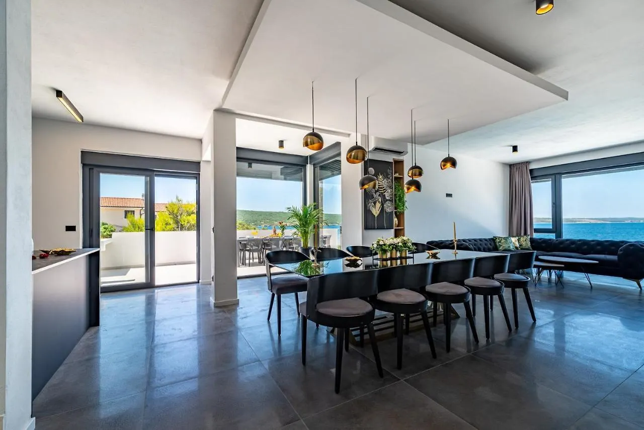 Beautiful Villa Bonella Novigrad