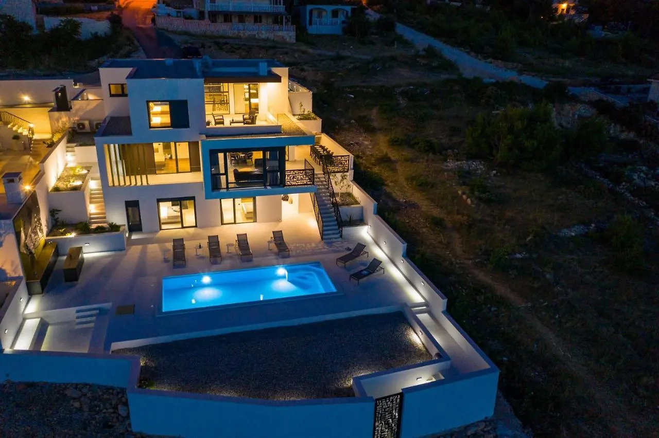 Beautiful Villa Bonella Novigrad