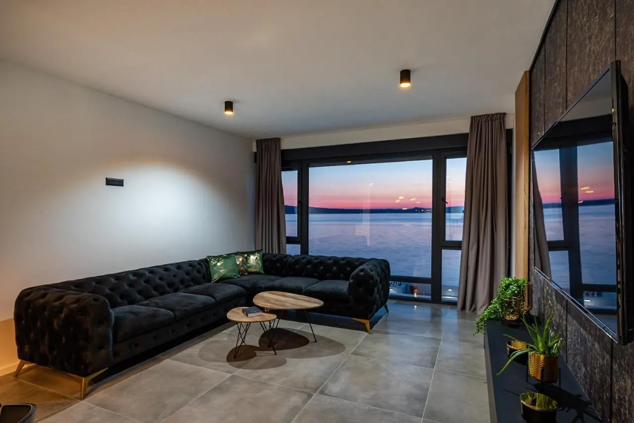 Beautiful Villa Bonella Novigrad