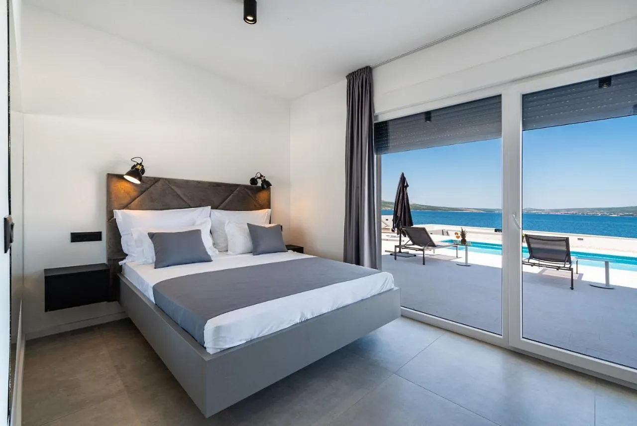 Beautiful Villa Bonella Novigrad   Novigrad (Dalmatia)