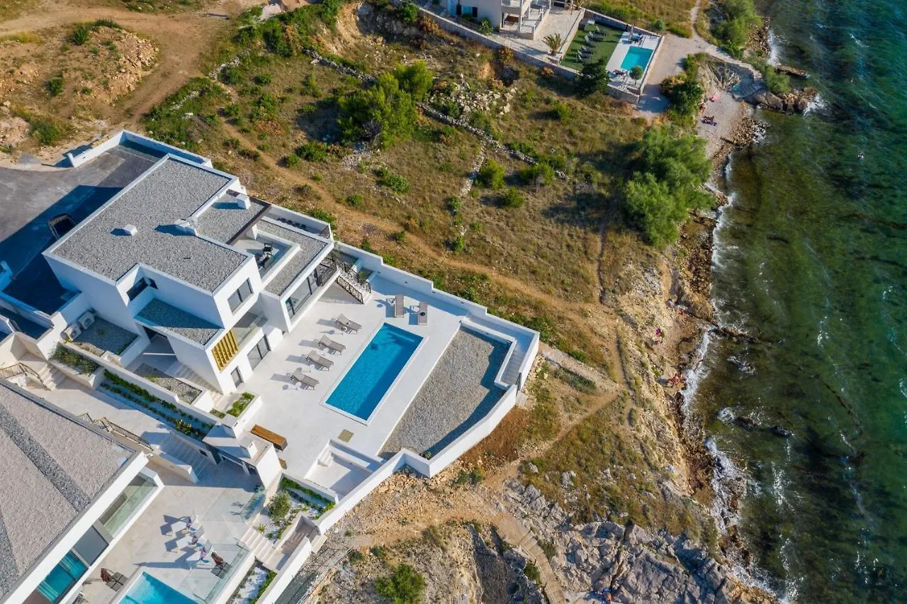 Beautiful Villa Bonella Novigrad