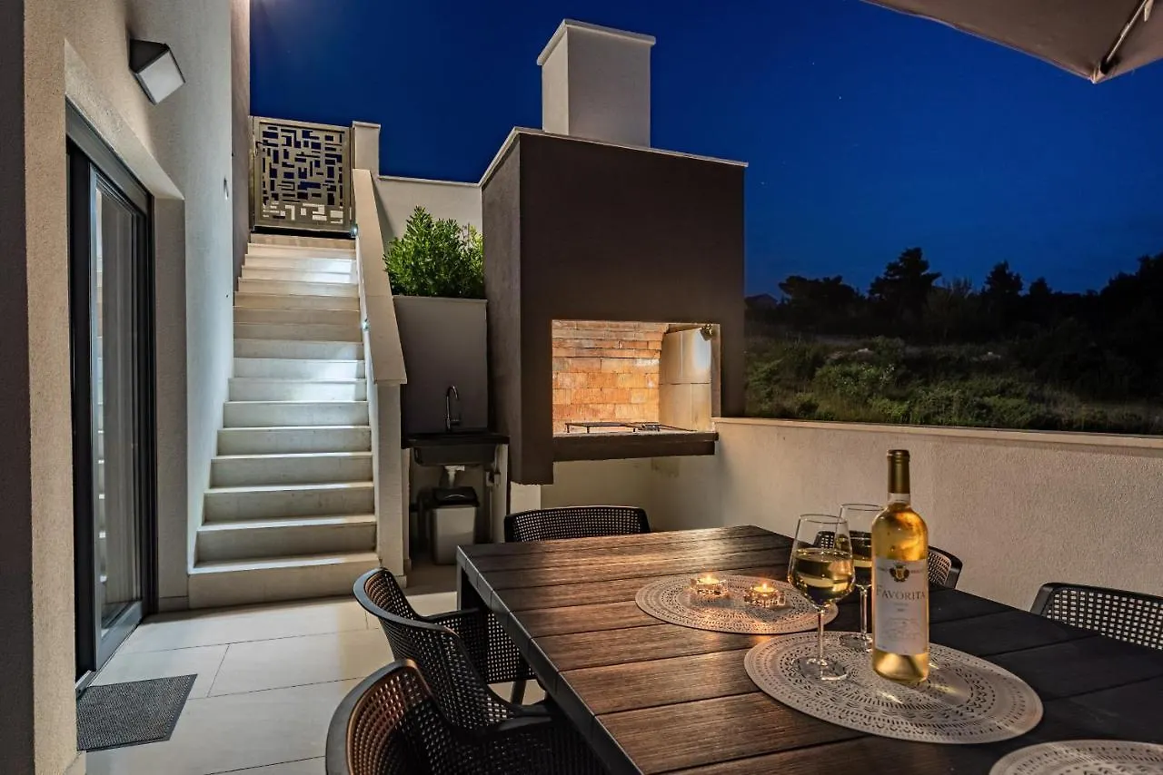 Beautiful Villa Bonella Novigrad